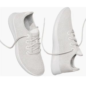 AllBirds Tree Runners White Running Sneakers
Size 7